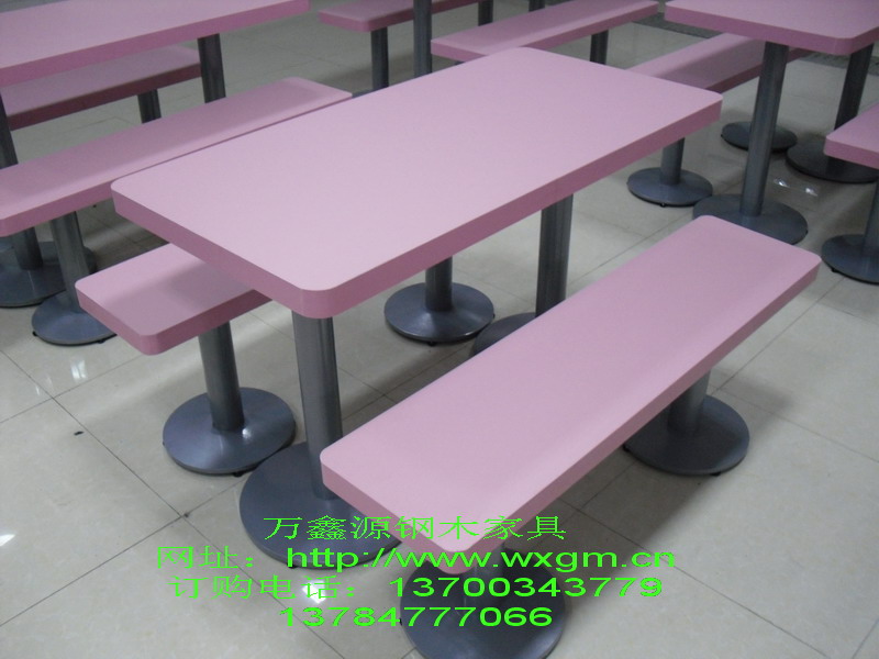 鑄鐵盤咖啡（fēi）桌